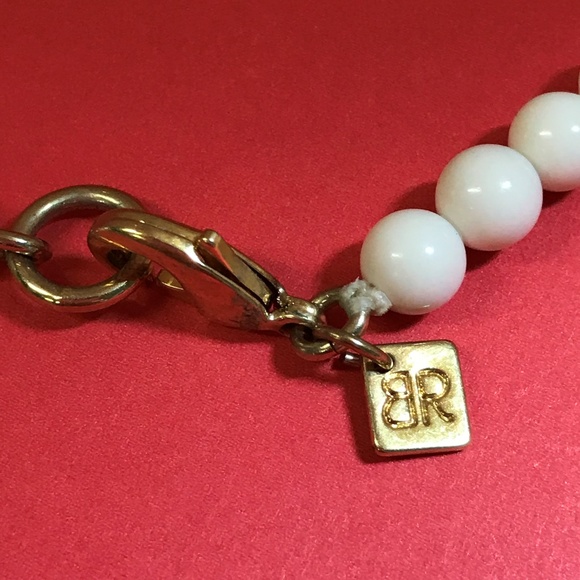 Banana Republic White and Navy Beaded Necklace - Picture 4 of 4
